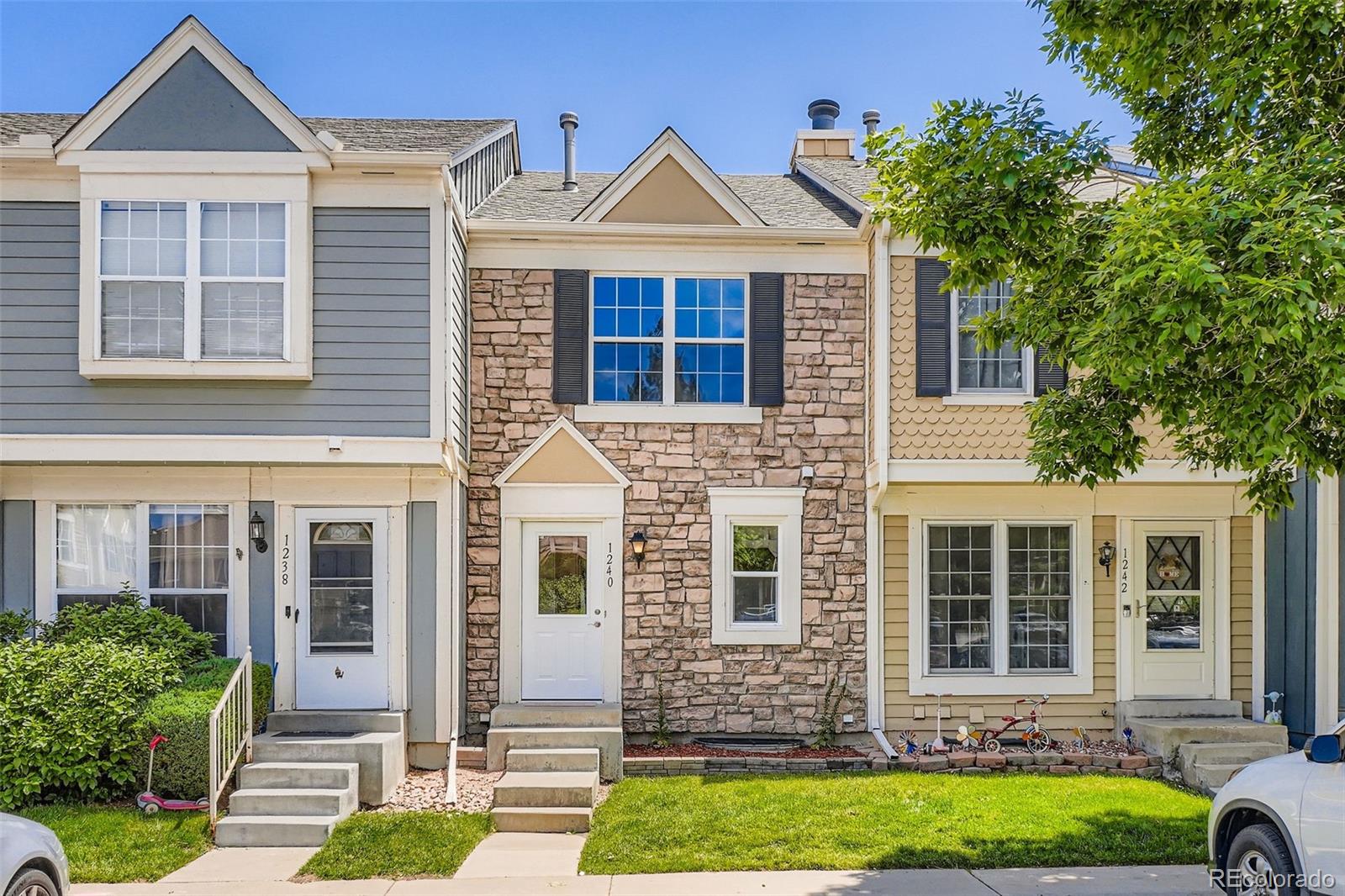 1240 S Idalia Street, aurora MLS: 8436631 Beds: 2 Baths: 2 Price: $289,000