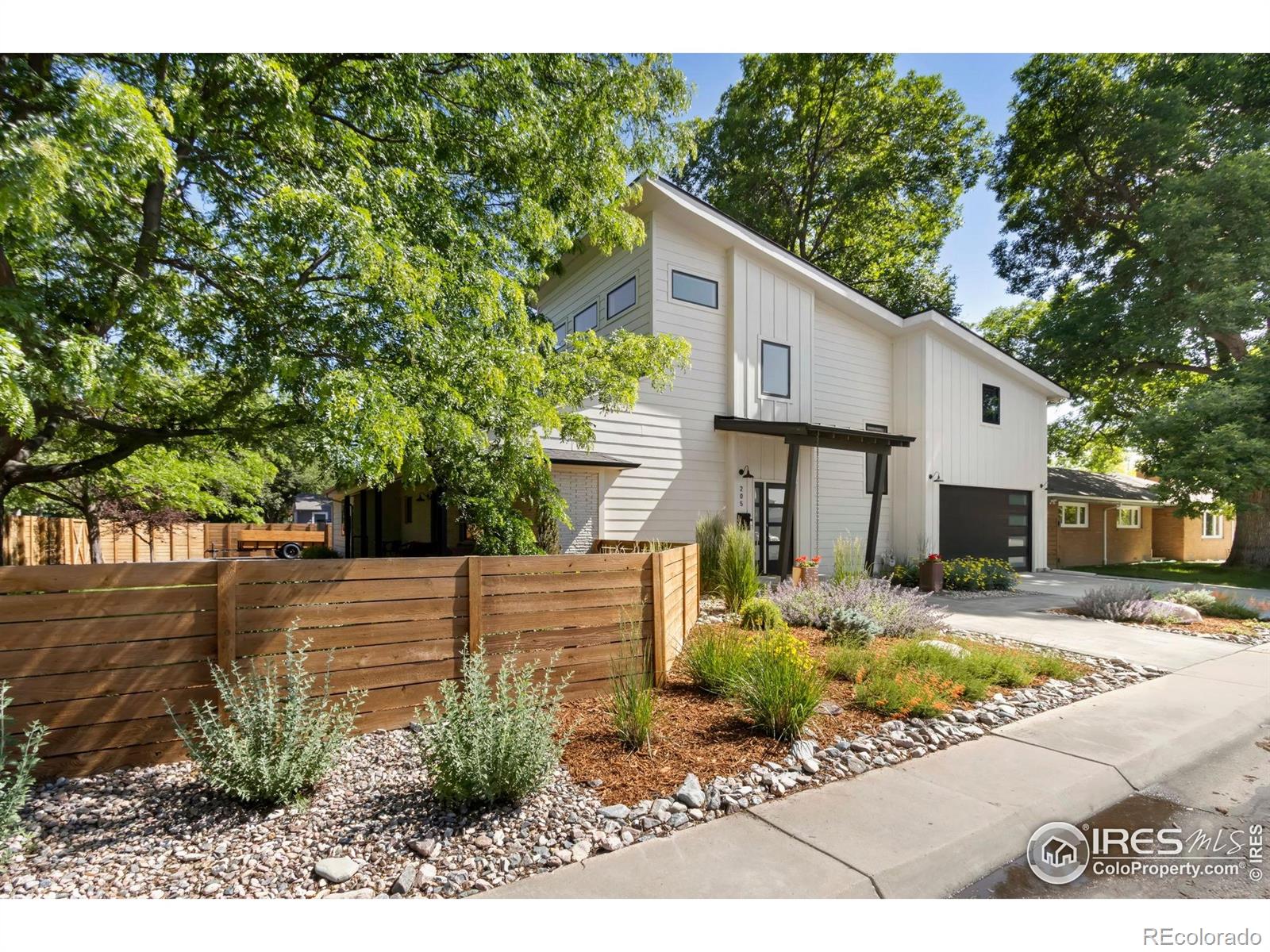 205  Circle Drive, fort collins  House Search MLS Picture