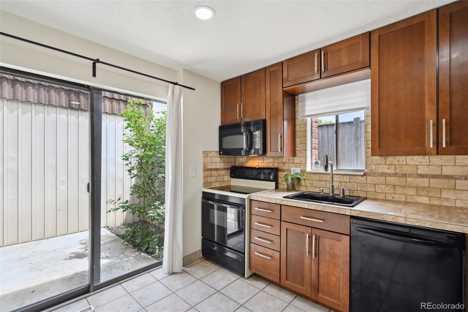 9338 W Utah Place, lakewood  House Search MLS Picture