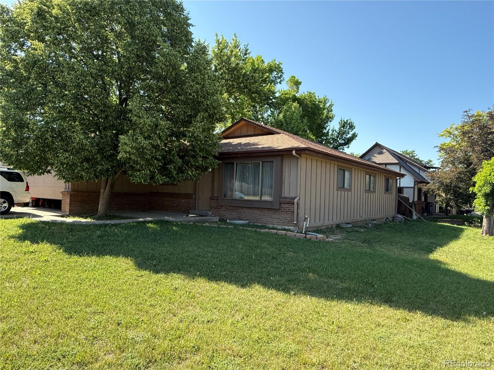 8995 E Cornell Avenue, denver MLS: 2242399 Beds: 3 Baths: 2 Price: $499,900