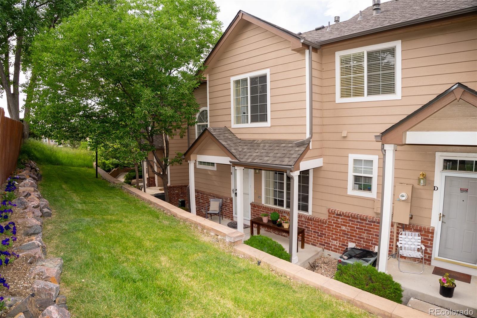 6845 S Webster Street, littleton MLS: 6142396 Beds: 2 Baths: 3 Price: $399,900
