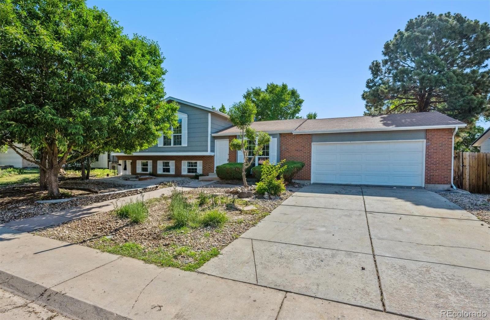 9222  Albion Street, thornton MLS: 4125190 Beds: 3 Baths: 2 Price: $485,000
