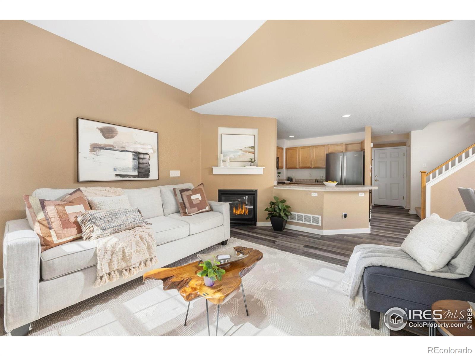 14246  Pikeminnow Place , Broomfield  MLS: 4567891036950 Beds: 4 Baths: 4 Price: $519,000