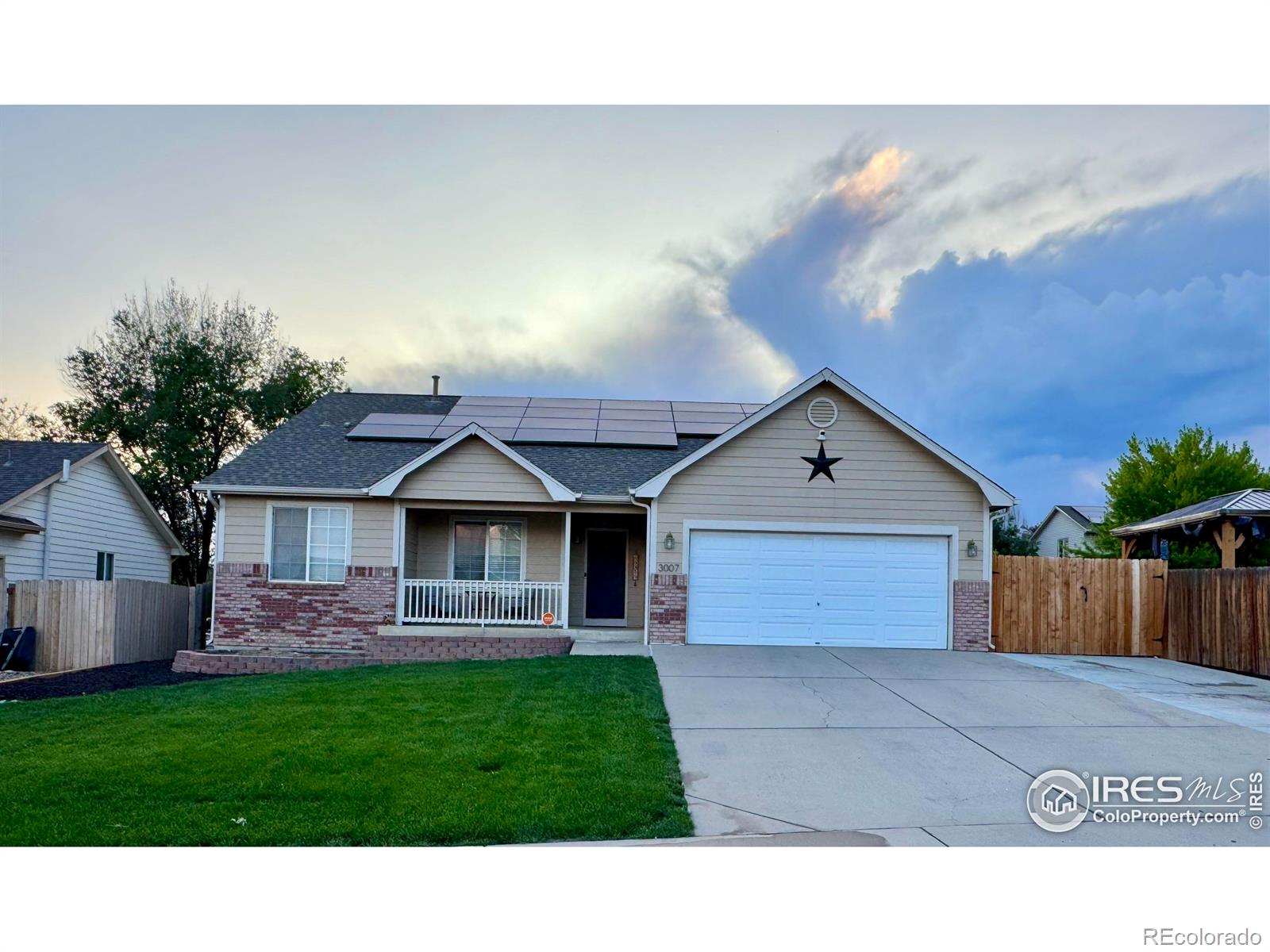 3007  45th Avenue, greeley MLS: 4567891036958 Beds: 5 Baths: 3 Price: $519,000