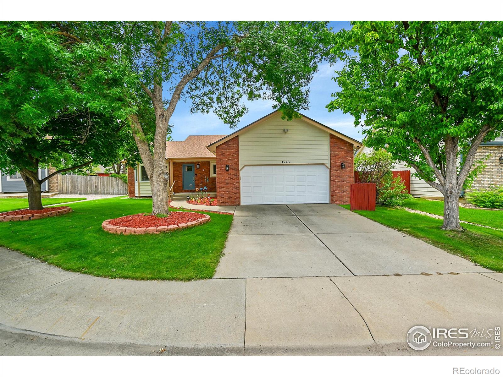 1943  Markham Court, loveland  House Search MLS Picture