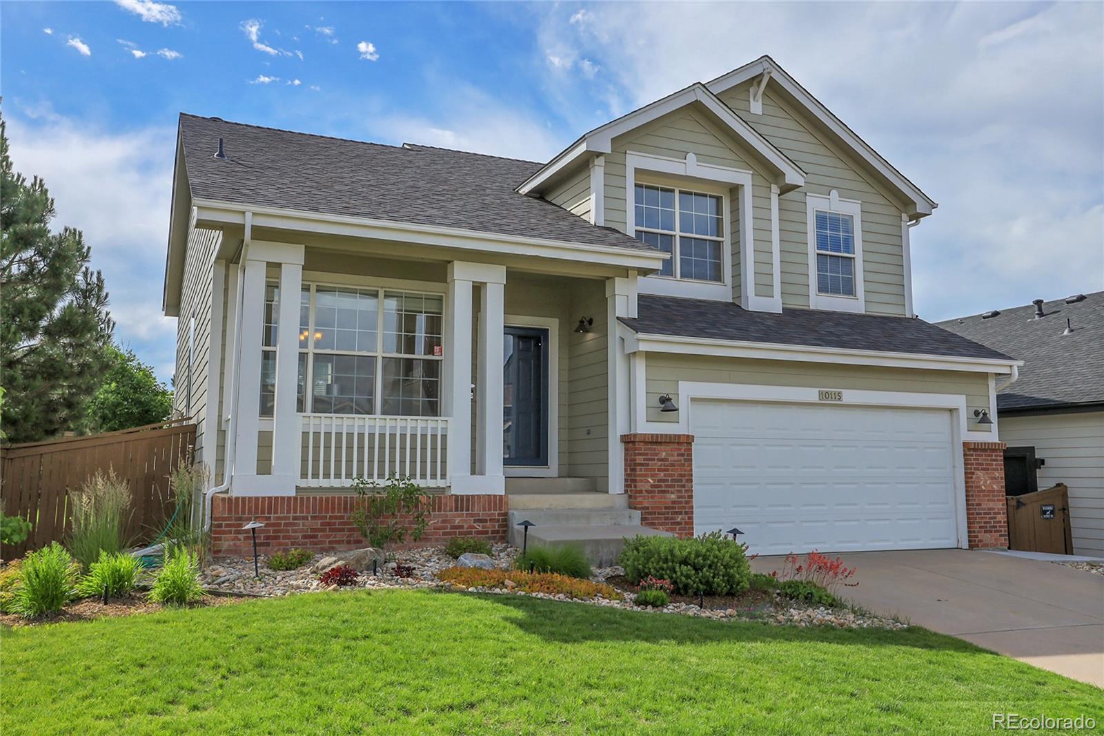 10115  Foxridge Court, highlands ranch MLS: 8231135 Beds: 4 Baths: 4 Price: $725,000