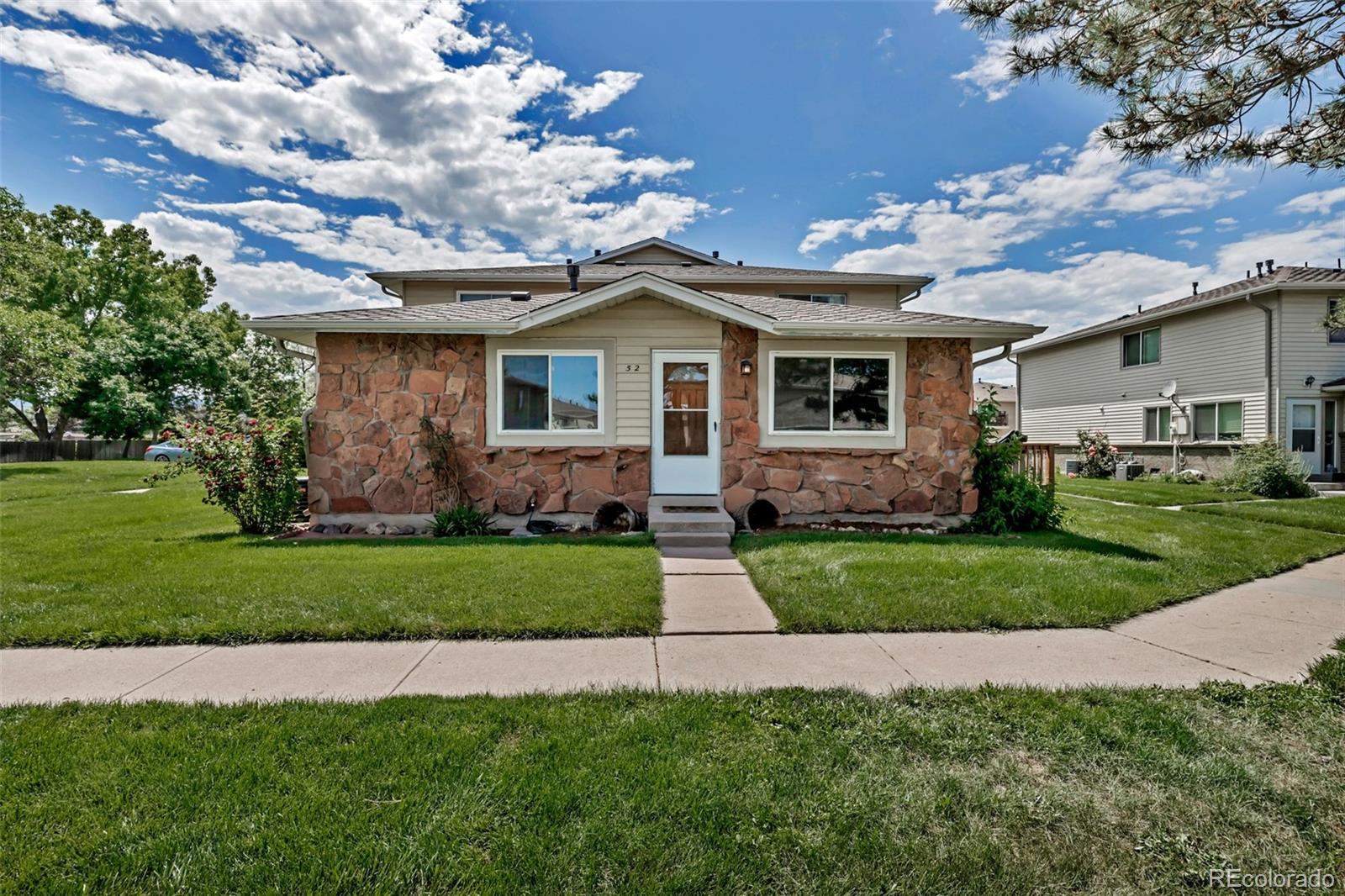 3354 S Flower Street, lakewood MLS: 3638861 Beds: 2 Baths: 1 Price: $312,000