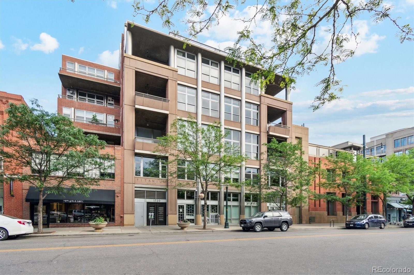 1720  Wazee Street 2B, Denver  MLS: 4590653 Beds: 1 Baths: 1 Price: $635,000