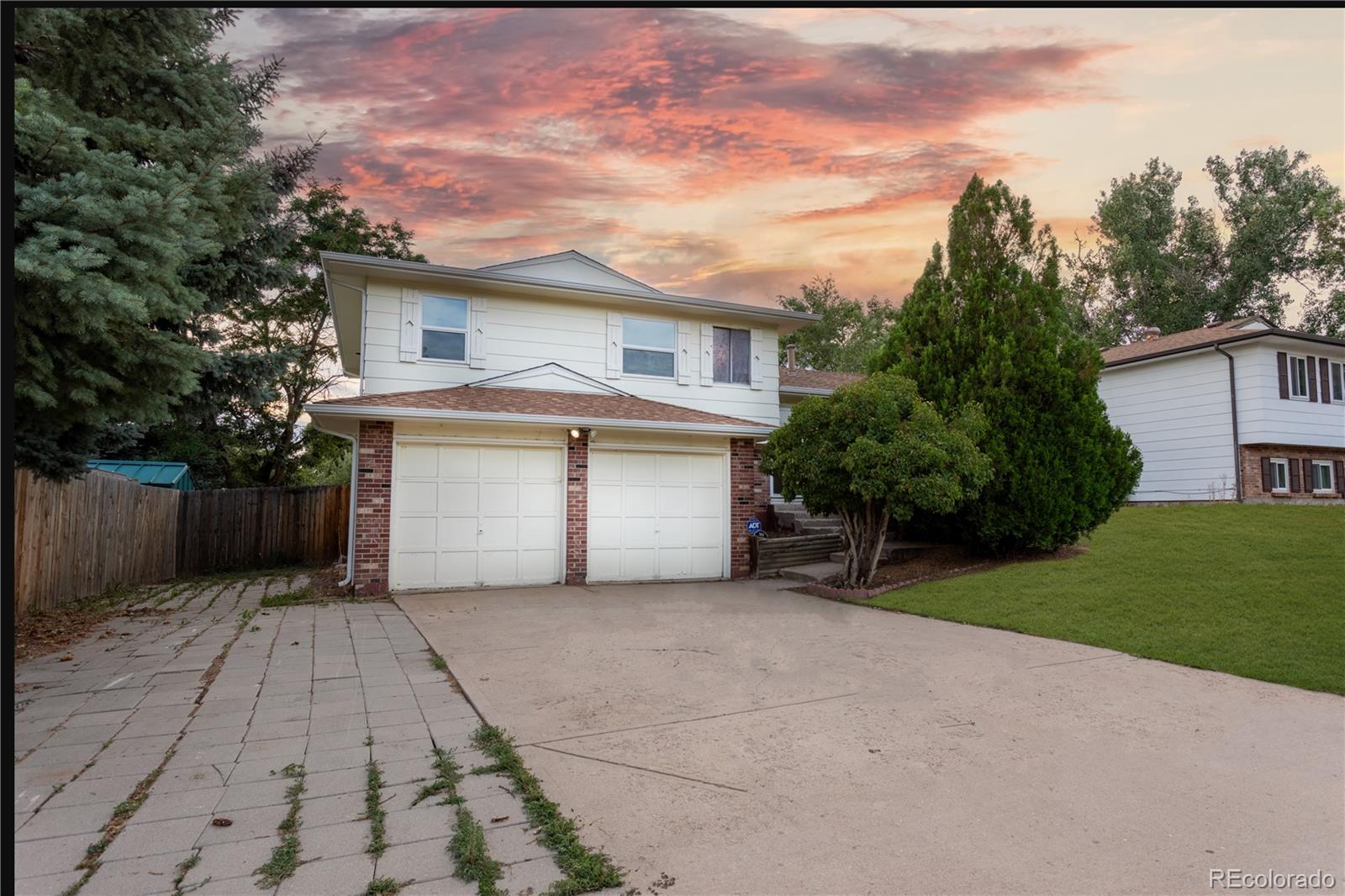 1775 S Memphis Street, aurora MLS: 2035163 Beds: 3 Baths: 2 Price: $450,000