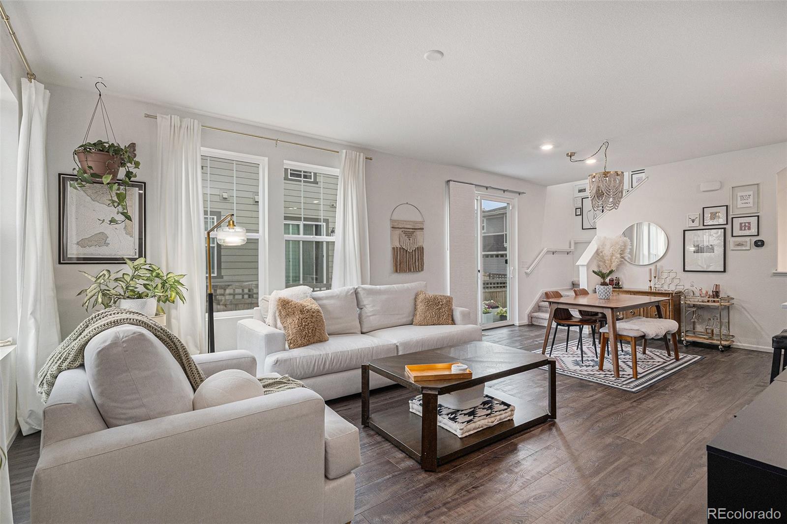 6027 N Netherland Court, aurora  House Search MLS Picture