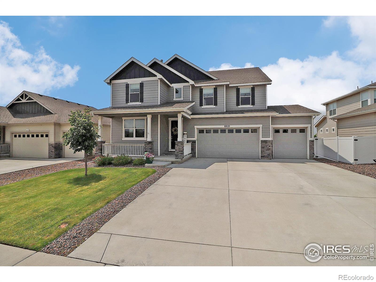 8820  14th St Dr, greeley MLS: 4567891037072 Beds: 5 Baths: 4 Price: $599,800