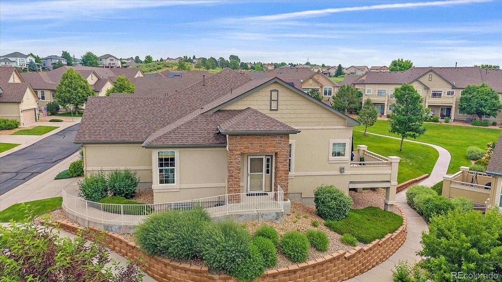 22124 E Euclid Drive, aurora MLS: 7261181 Beds: 3 Baths: 3 Price: $599,900