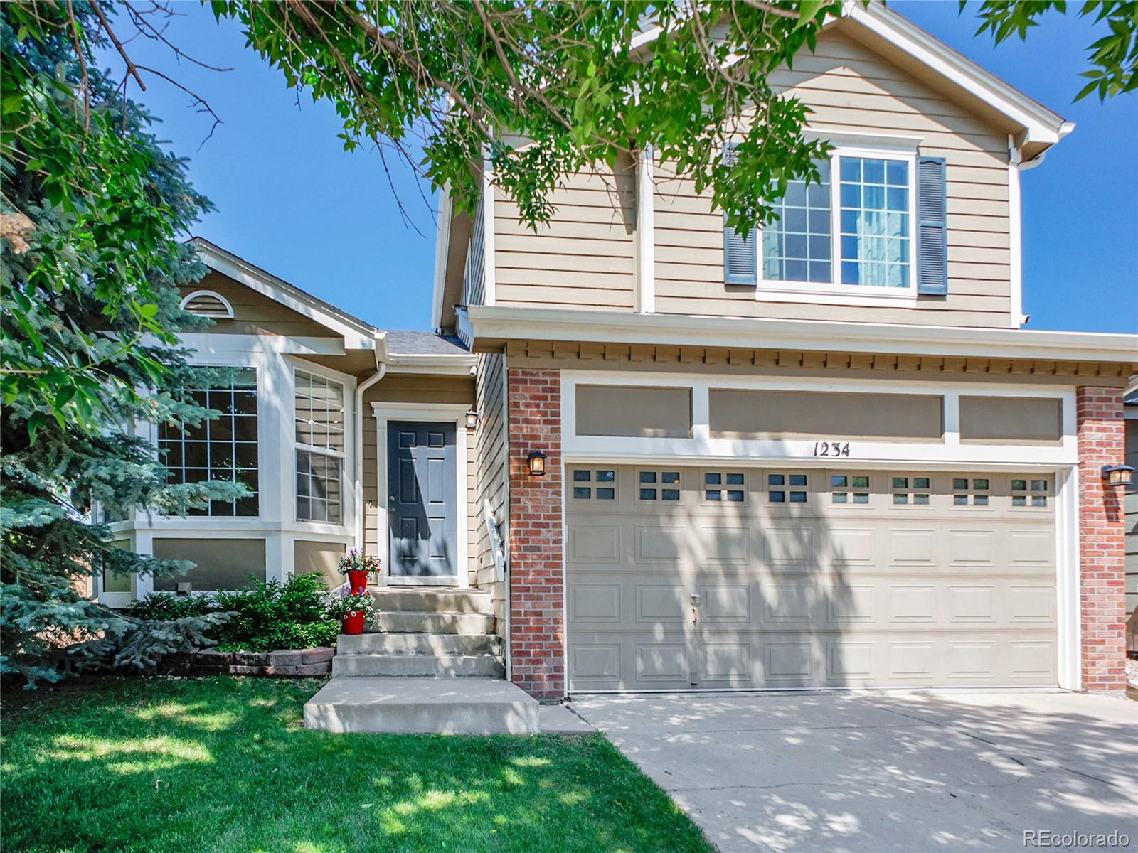 1234  Riddlewood Lane, highlands ranch MLS: 5500419 Beds: 3 Baths: 3 Price: $625,000