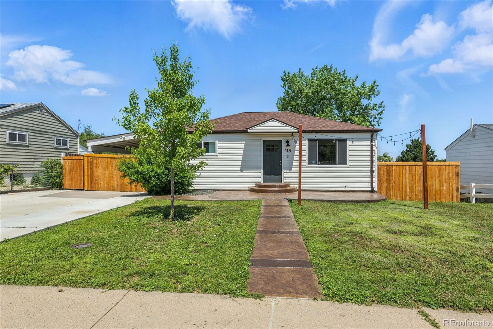 118 S Yates Way, denver MLS: 8273004 Beds: 4 Baths: 2 Price: $500,000