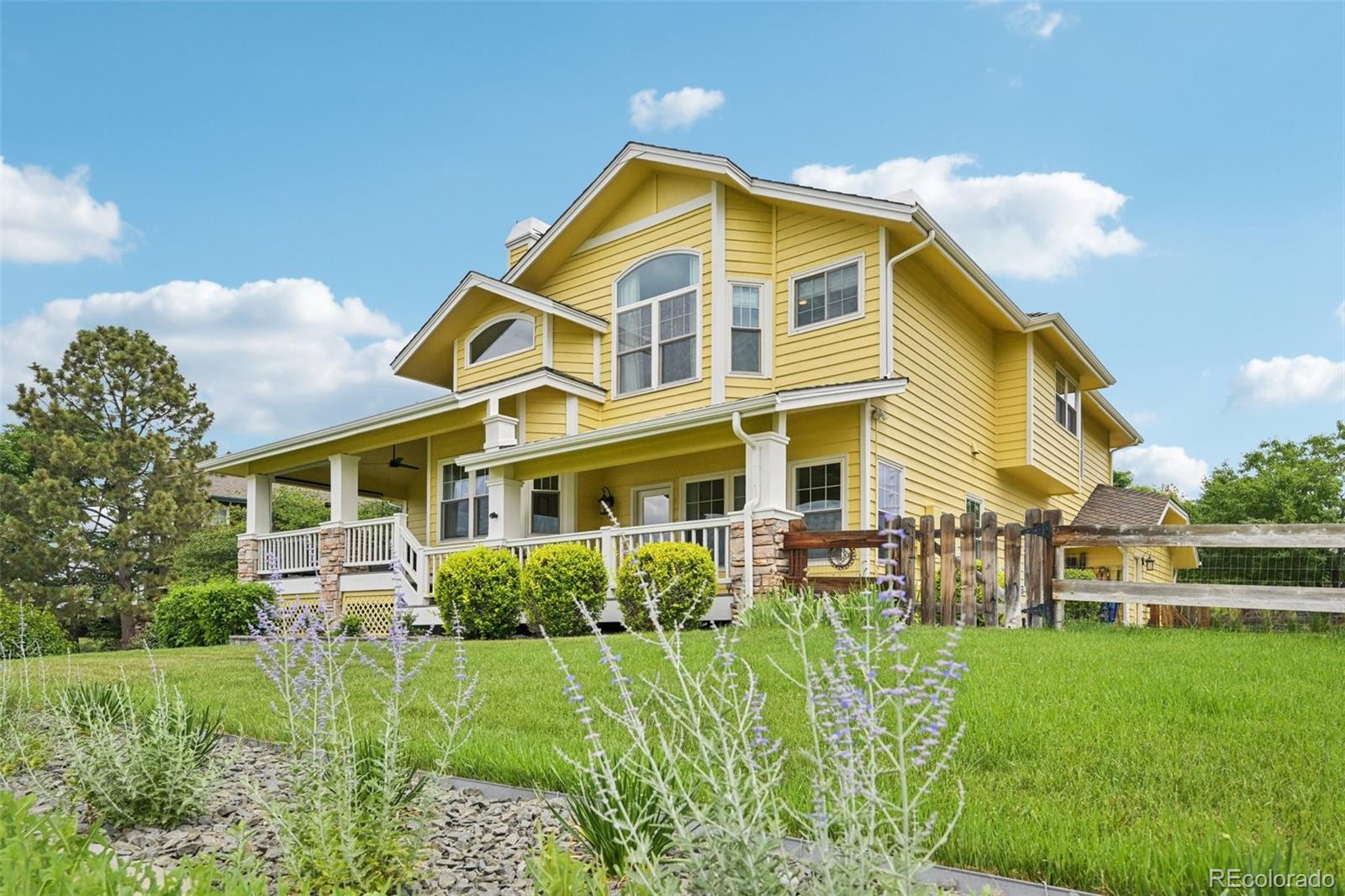 9385  Prairie View Drive, highlands ranch MLS: 5977938 Beds: 4 Baths: 3 Price: $1,020,000