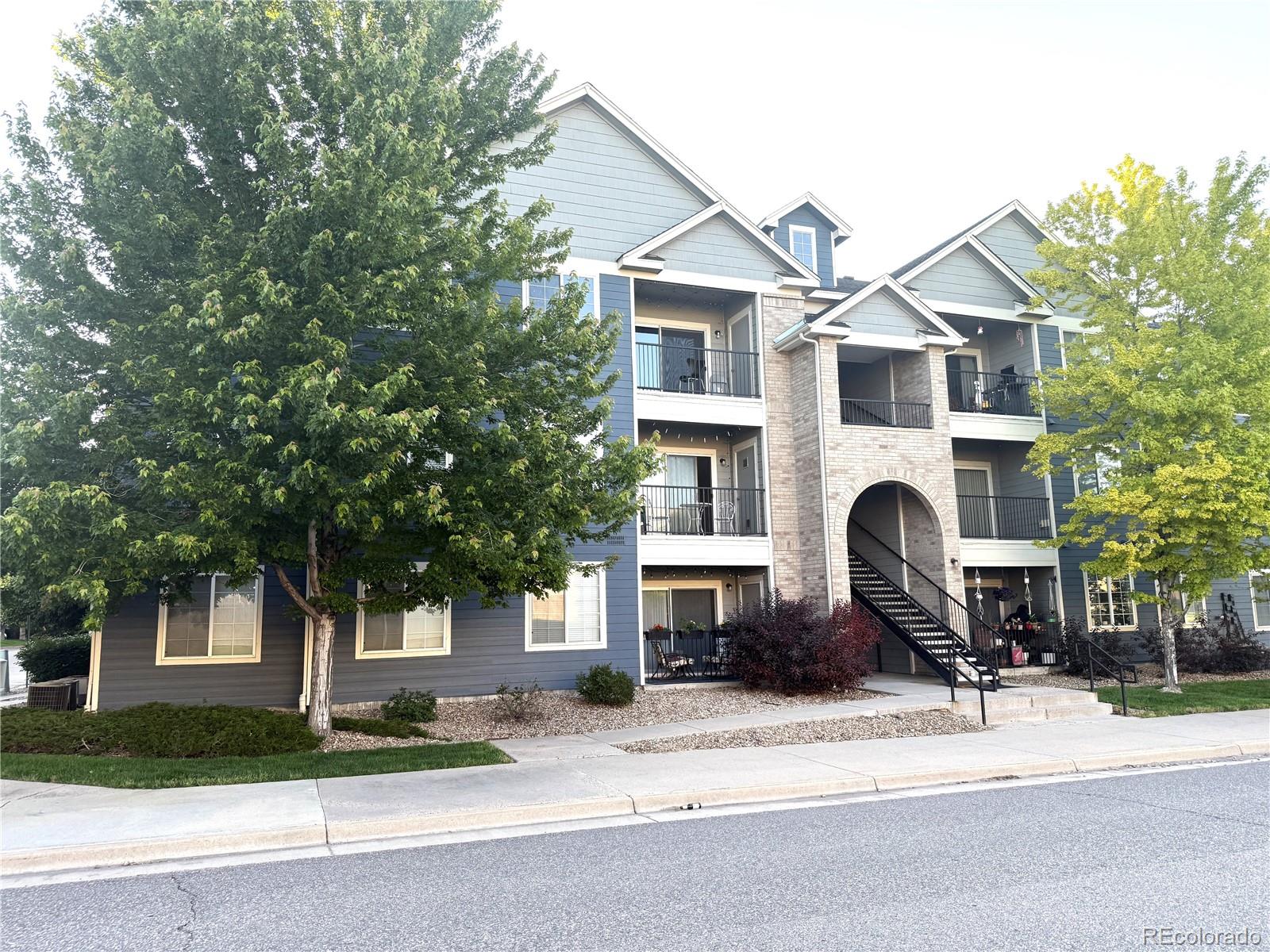 4451 S Ammons Street, littleton  House Search MLS Picture