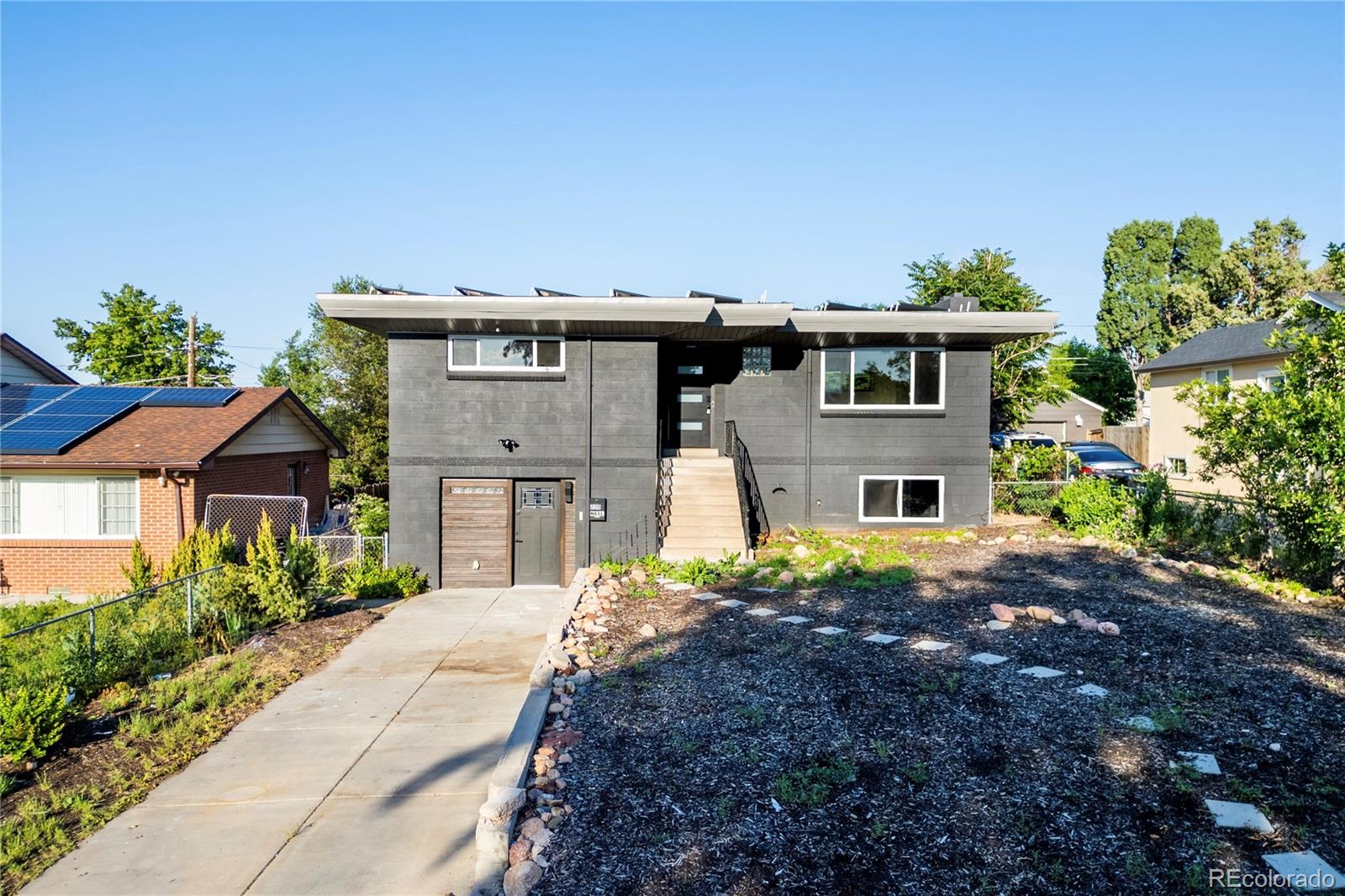 220 S Raleigh Street, denver MLS: 1626783 Beds: 4 Baths: 3 Price: $589,999