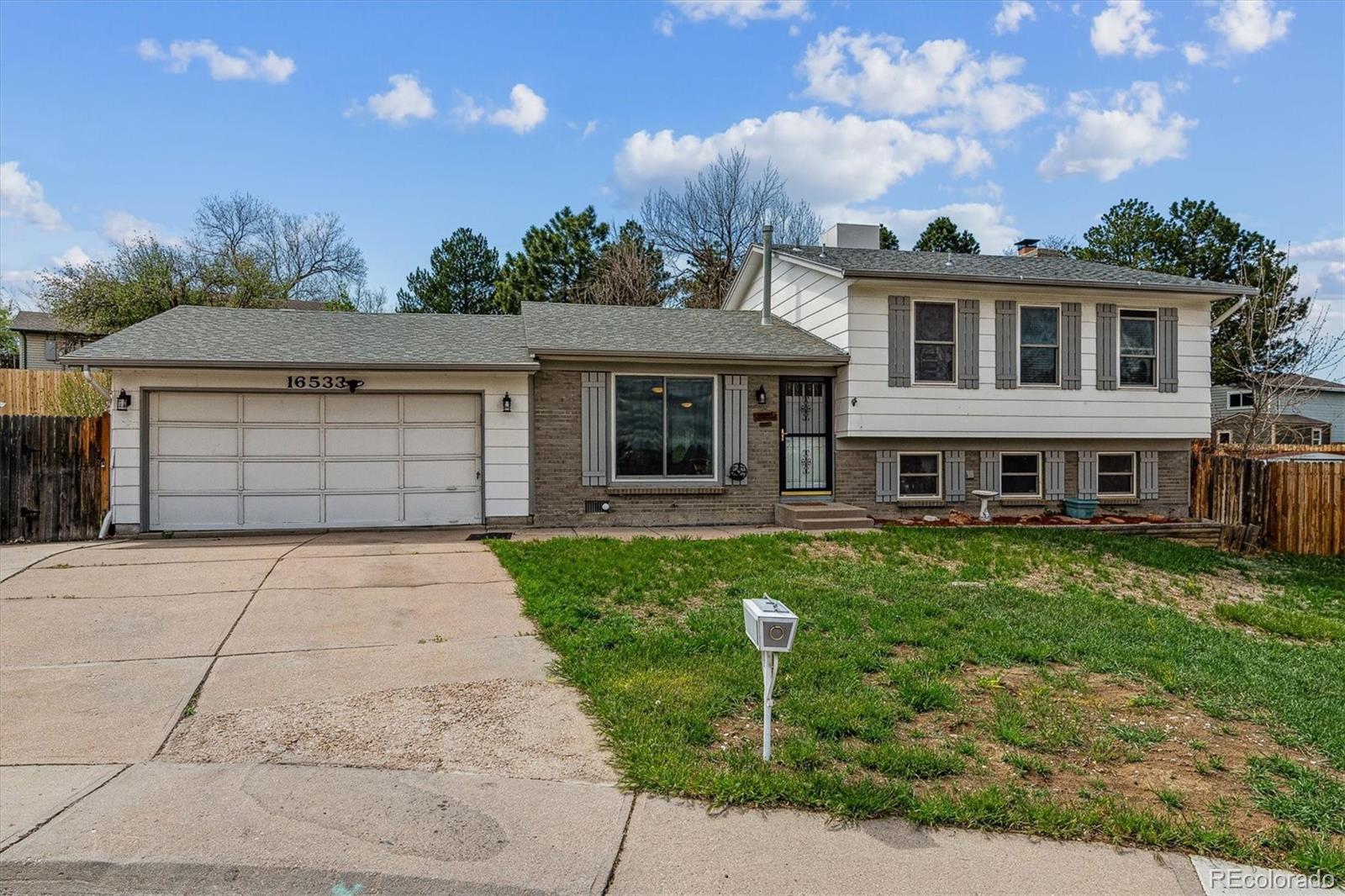 16533 E Baker Place, aurora MLS: 3396624 Beds: 4 Baths: 2 Price: $450,000