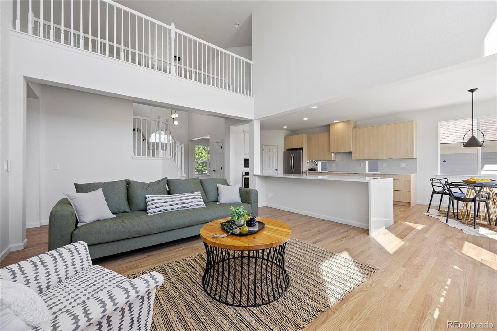 22935 E River Chase Way, parker MLS: 3249236 Beds: 5 Baths: 4 Price: $849,500