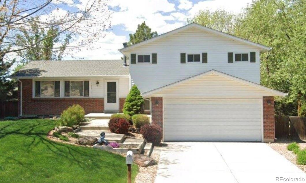 1324 E Easter Circle, centennial MLS: 2736612 Beds: 3 Baths: 3 Price: $630,000