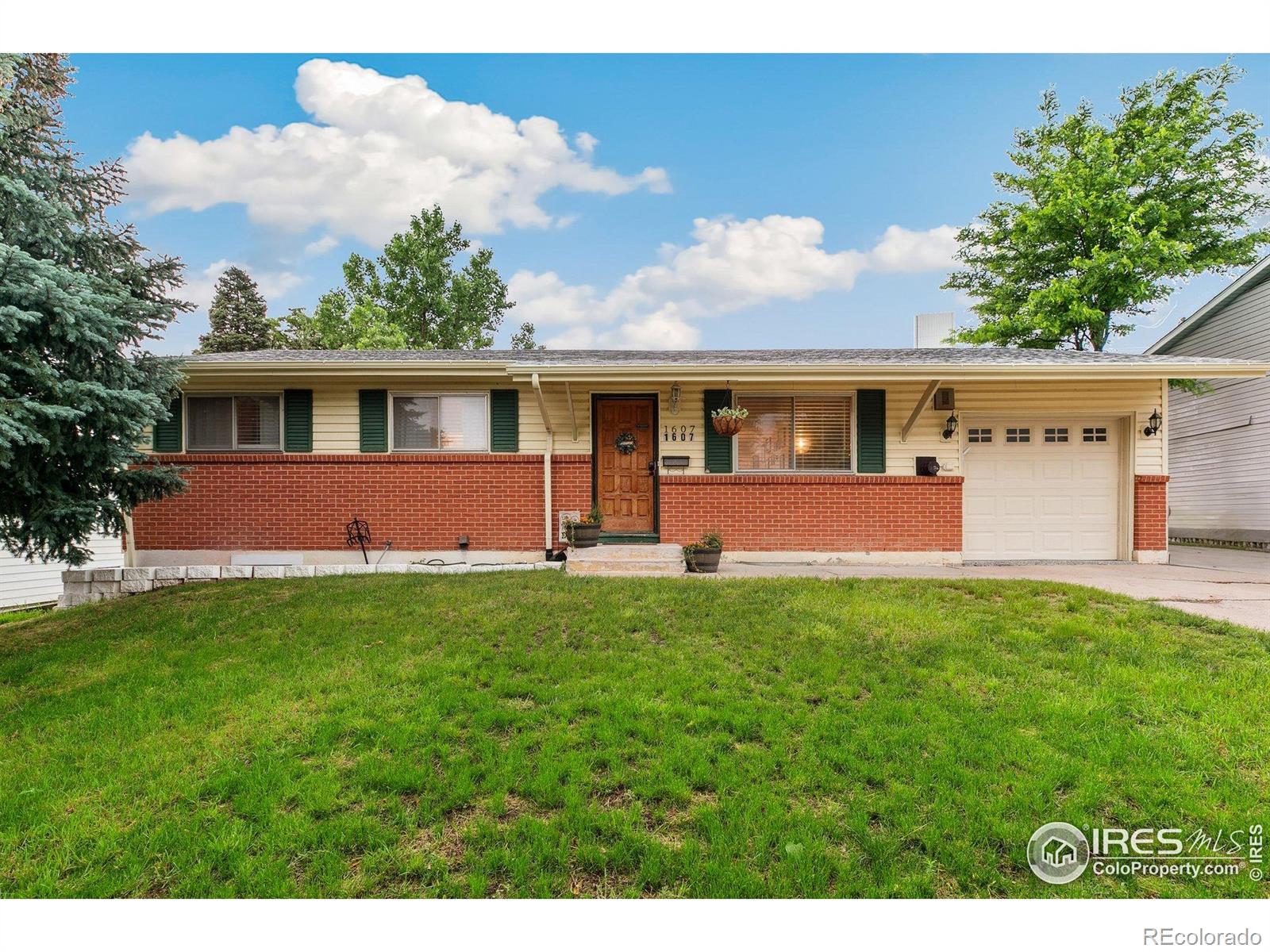 1607  Rushmore Drive, colorado springs  House Search MLS Picture