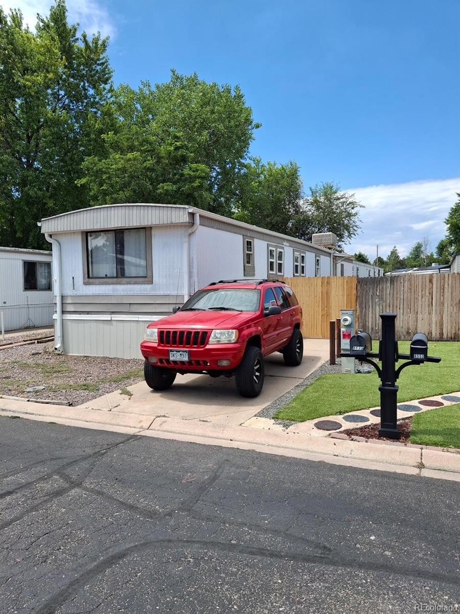 8533  Cook Court, denver  House Search MLS Picture