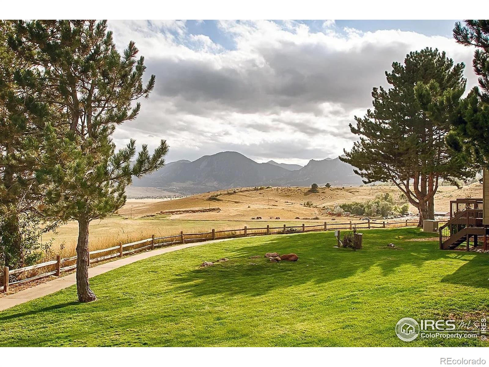 boulder  House Search Picture