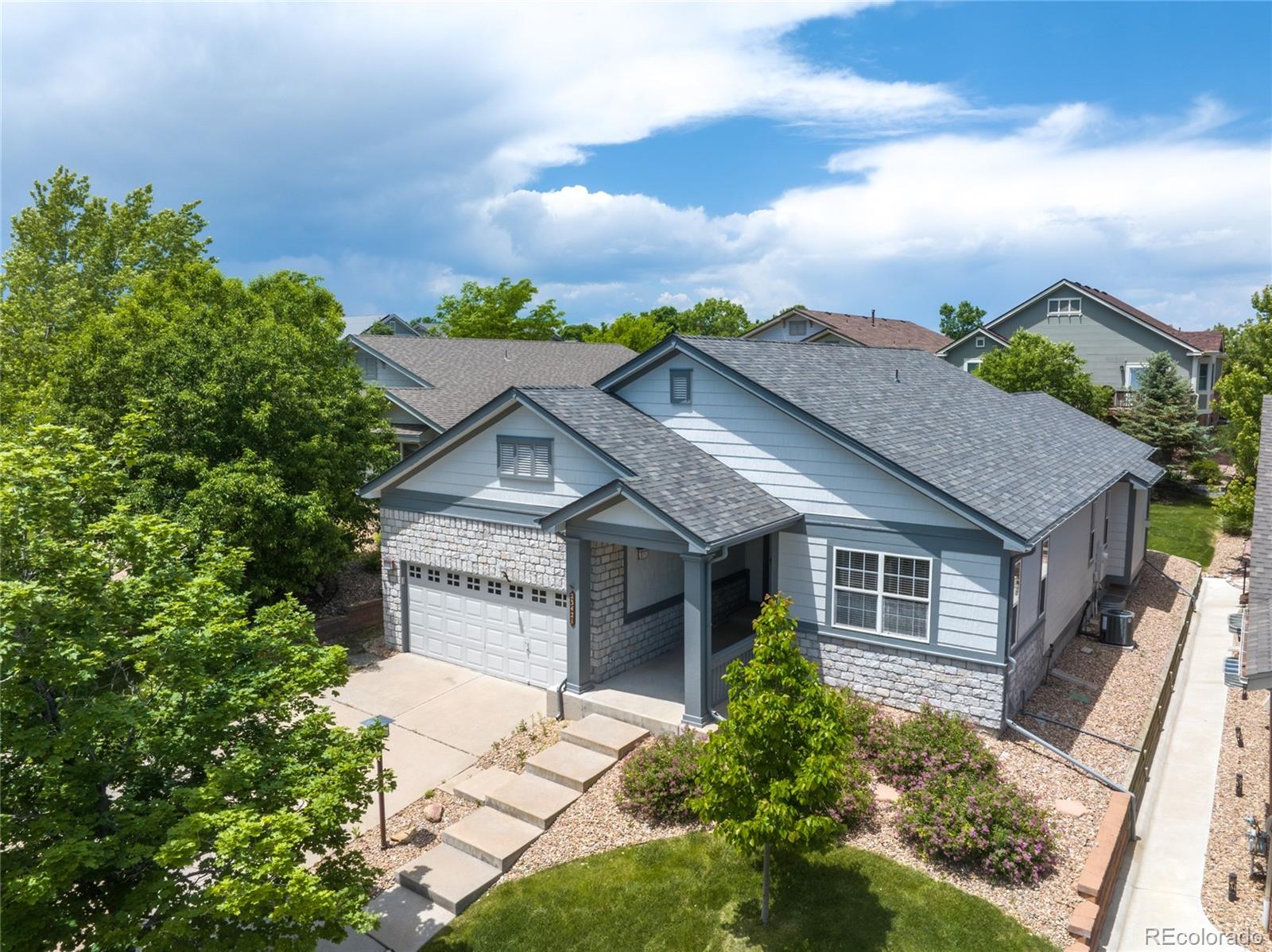 23421 E Long Place, aurora MLS: 8104806 Beds: 4 Baths: 3 Price: $659,900