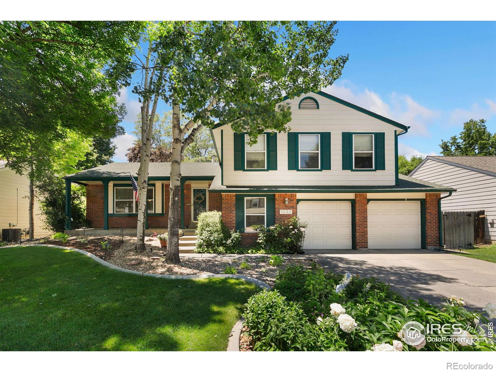 1632  Shenandoah Circle, fort collins MLS: 4567891037238 Beds: 5 Baths: 3 Price: $635,000