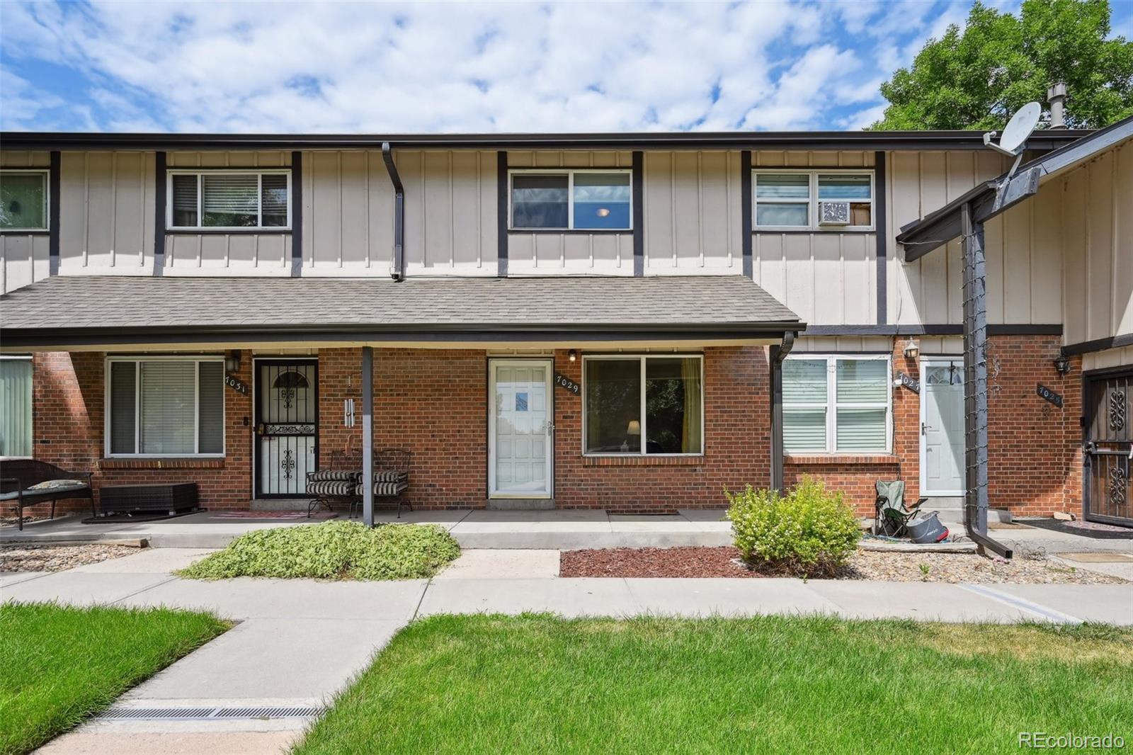 7029 S Webster Street, littleton MLS: 5321390 Beds: 2 Baths: 2 Price: $340,000