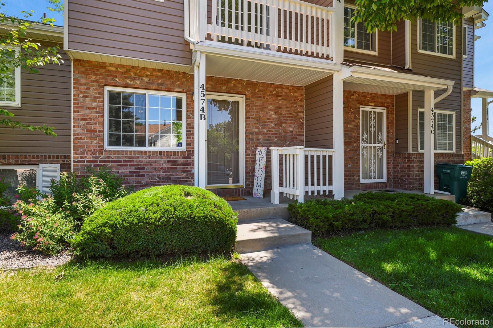 4574 S Cimmarron Circle, aurora  House Search MLS Picture