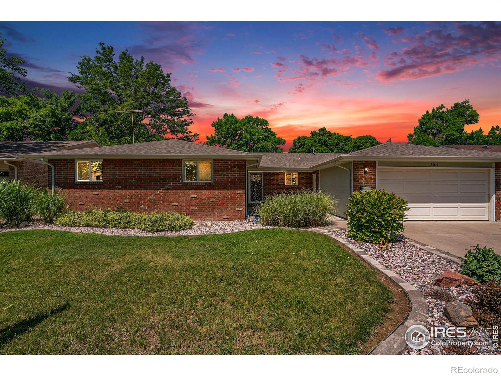 3011  Douglas Avenue, loveland MLS: 4567891037272 Beds: 4 Baths: 2 Price: $499,000