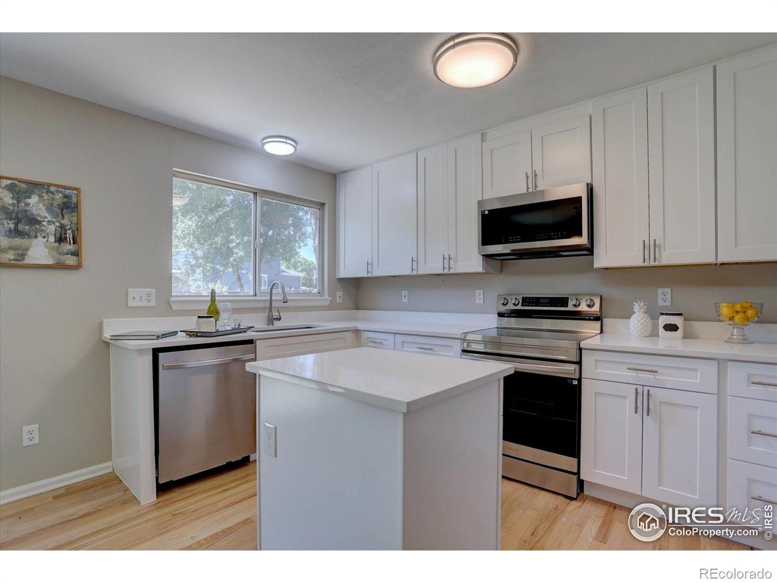 13382  Franklin Street, thornton MLS: 4567891037319 Beds: 3 Baths: 3 Price: $559,000