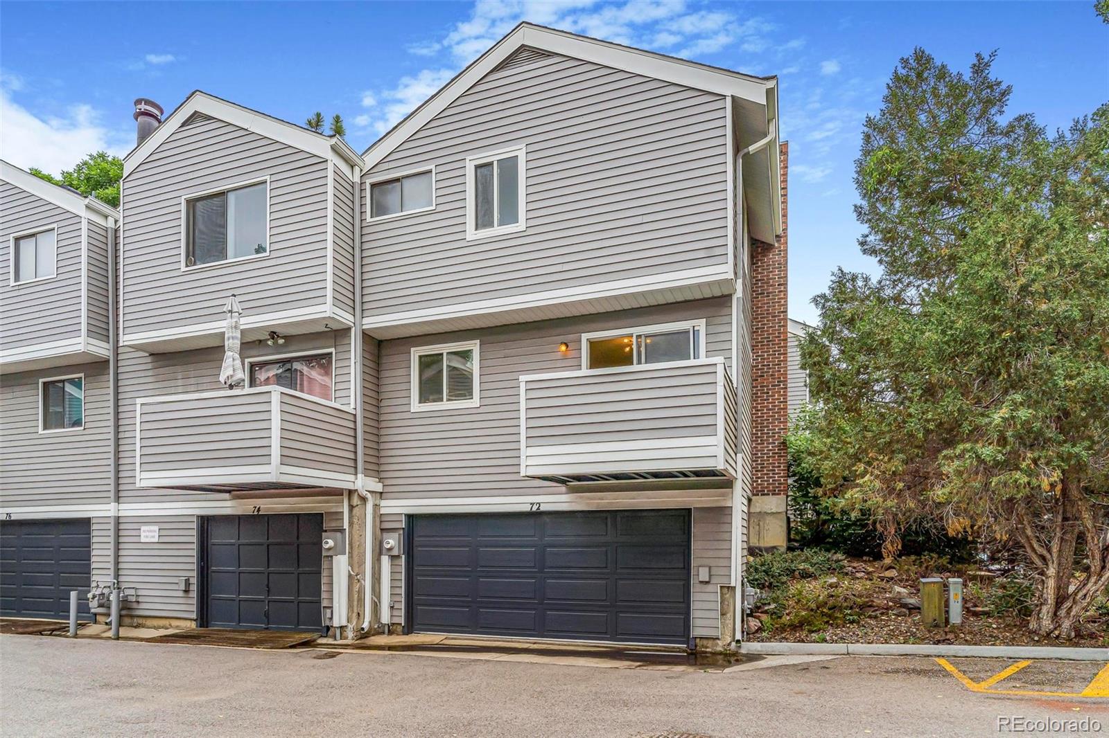 72 S Nome Street, aurora MLS: 4058263 Beds: 2 Baths: 2 Price: $285,000