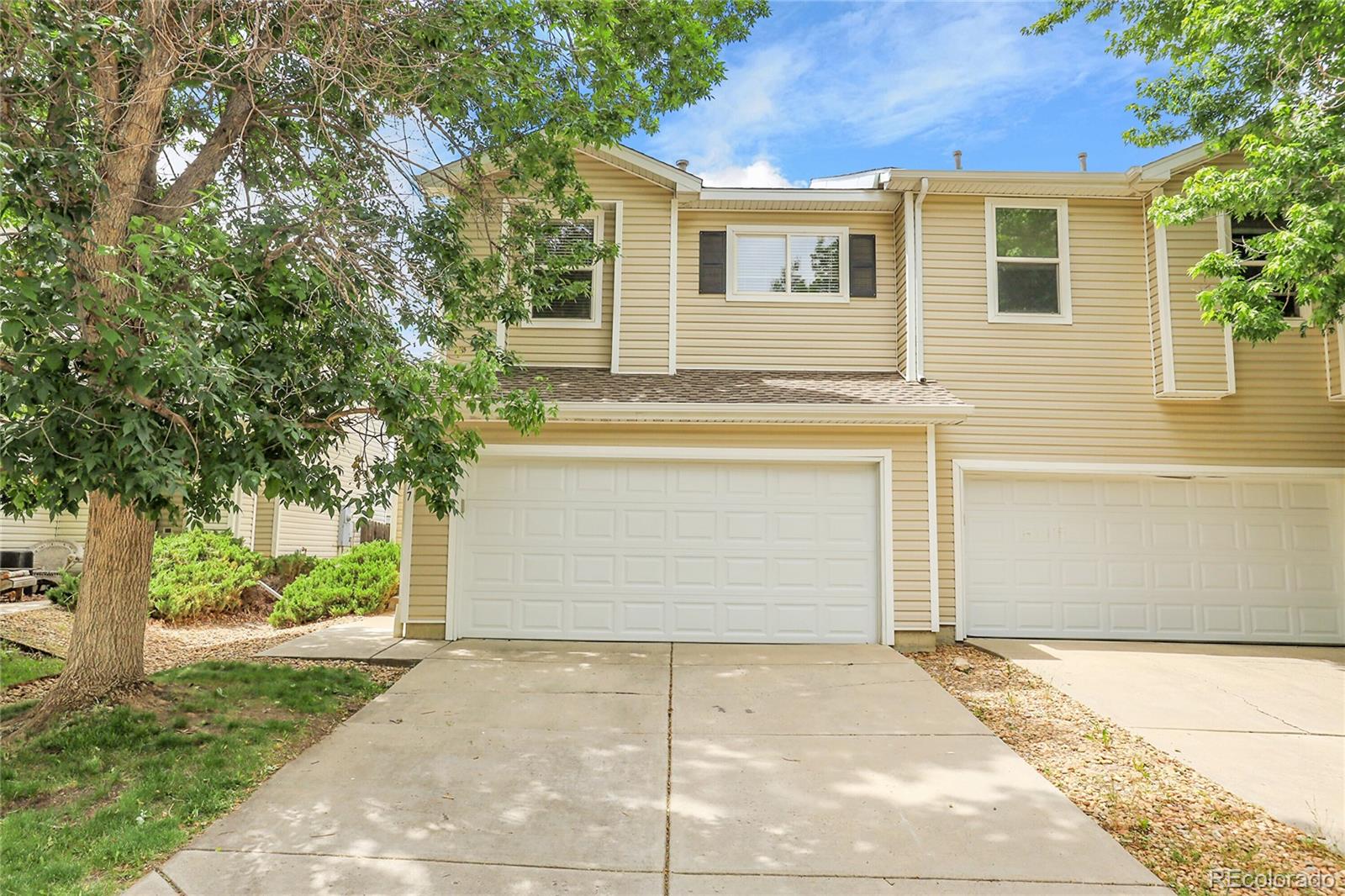 7977 S Kittredge Street, englewood MLS: 5479543 Beds: 3 Baths: 3 Price: $450,000