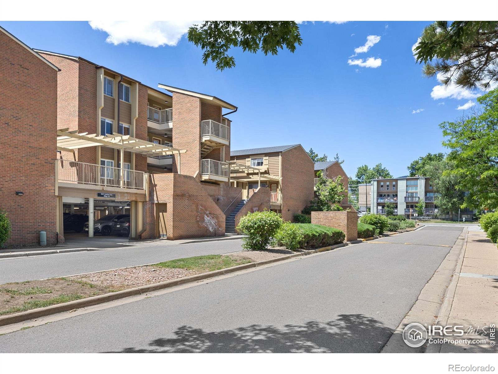 boulder  House Search Picture