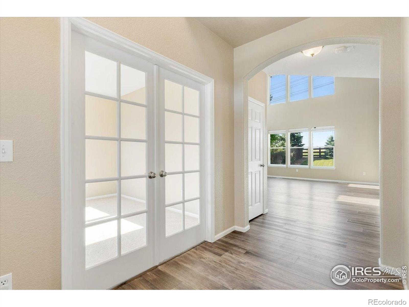 17216 E Trailmaster Drive, parker MLS: 4567891037338 Beds: 3 Baths: 3 Price: $625,000