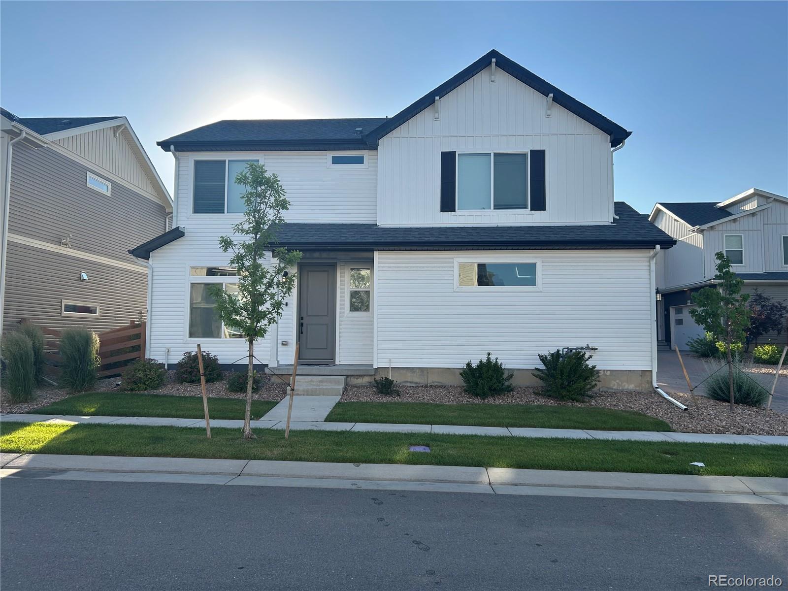 10136  Worchester Street, commerce city MLS: 8833851 Beds: 3 Baths: 3 Price: $475,000