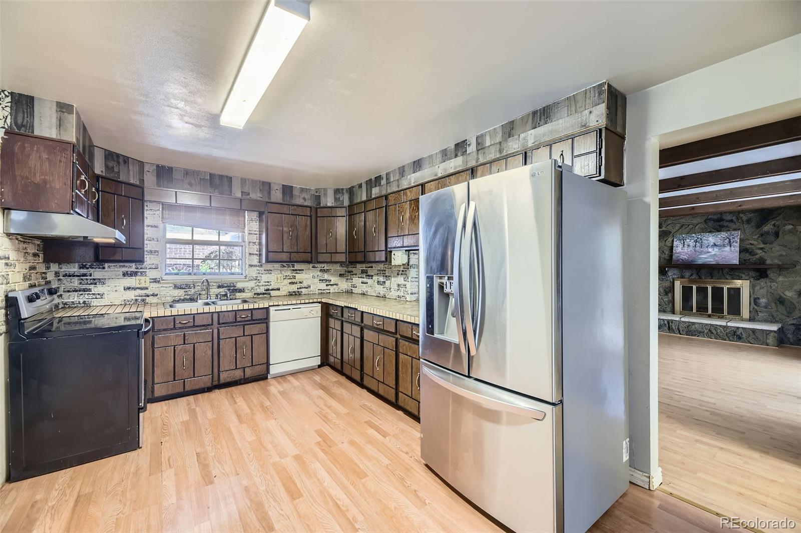 aurora  House Search Picture