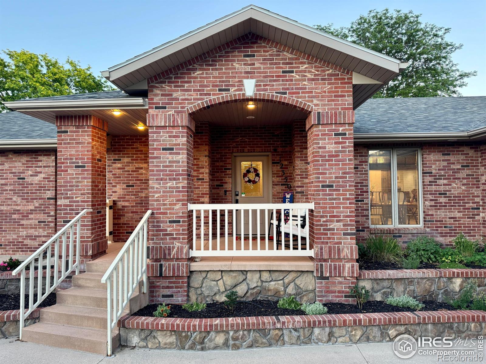 12350  Beverly Lane, sterling  House Search MLS Picture