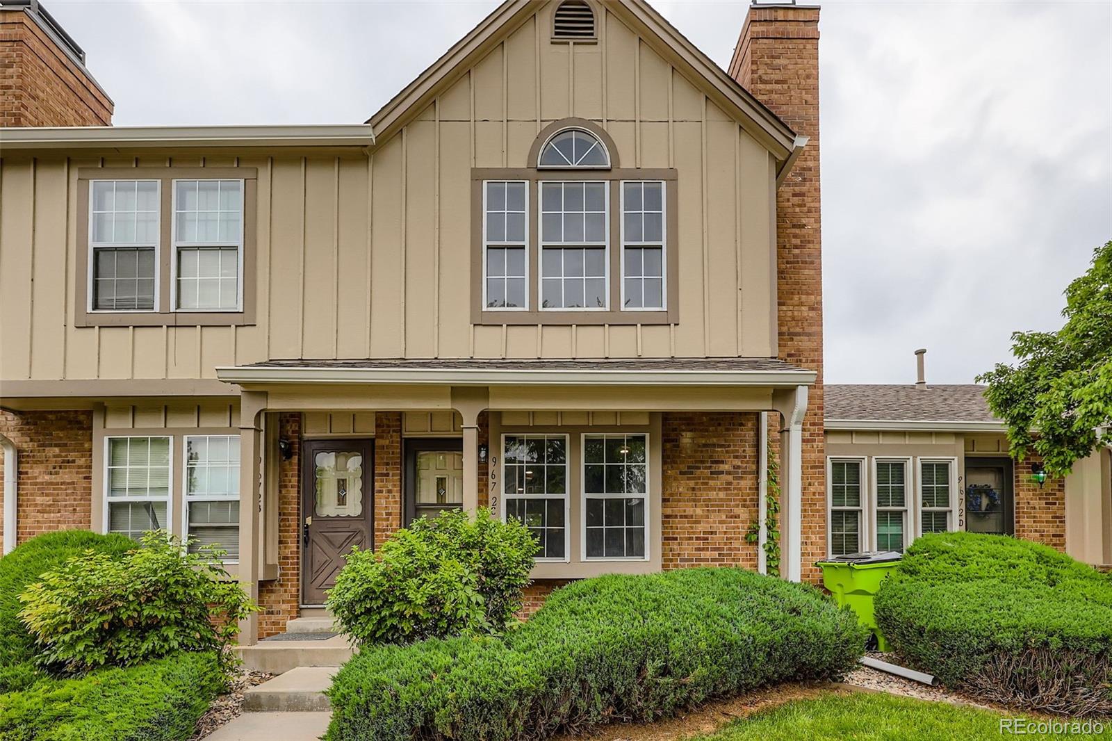 9672 W Chatfield Avenue C, Littleton  MLS: 1735676 Beds: 2 Baths: 2 Price: $379,000