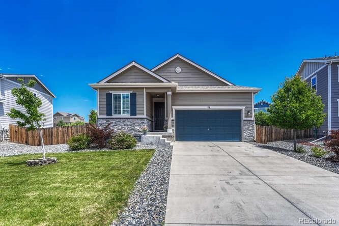 177  Vista Cliff Circle, castle rock MLS: 3657844 Beds: 3 Baths: 2 Price: $600,000