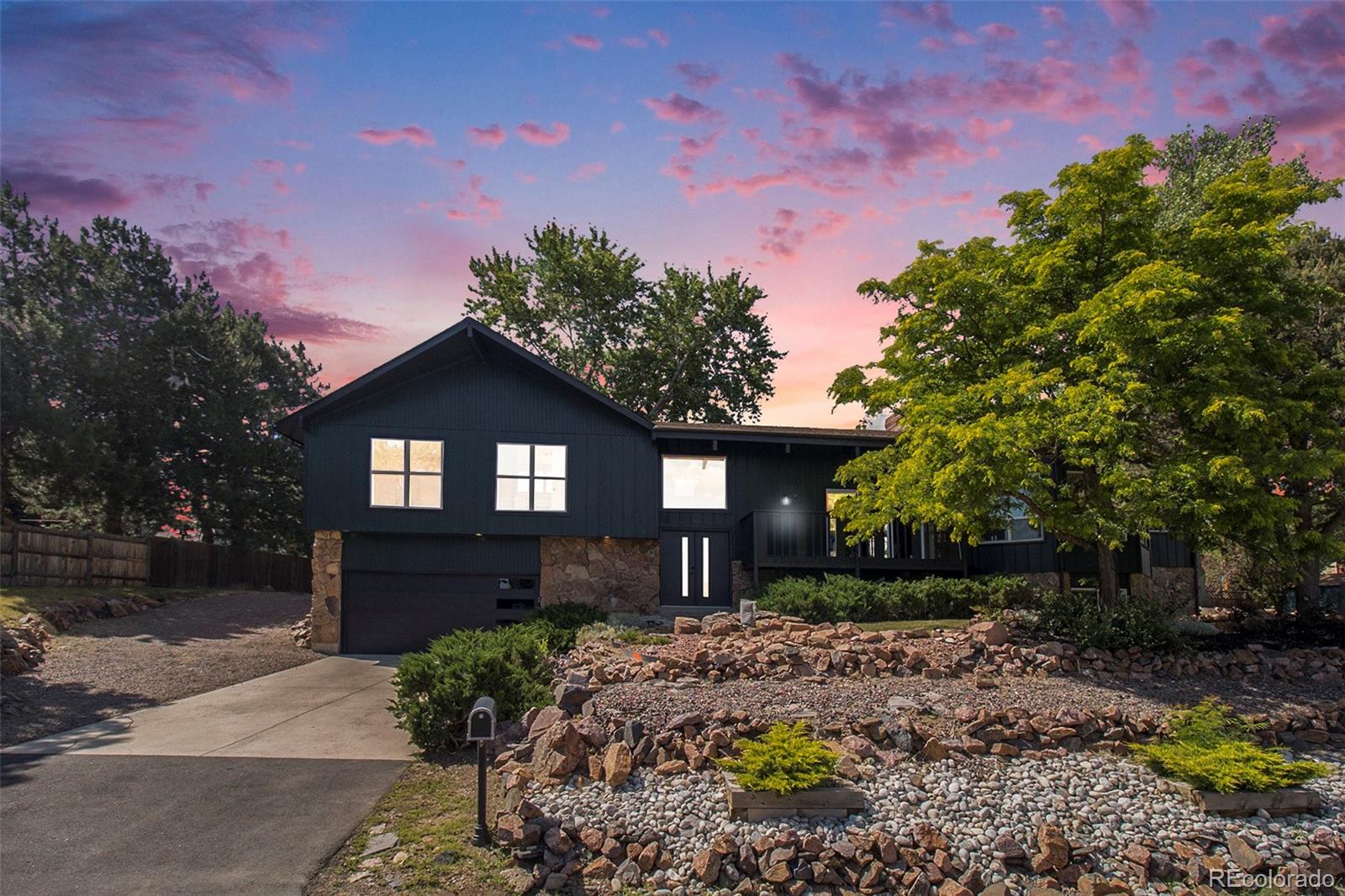 golden  House Search Picture