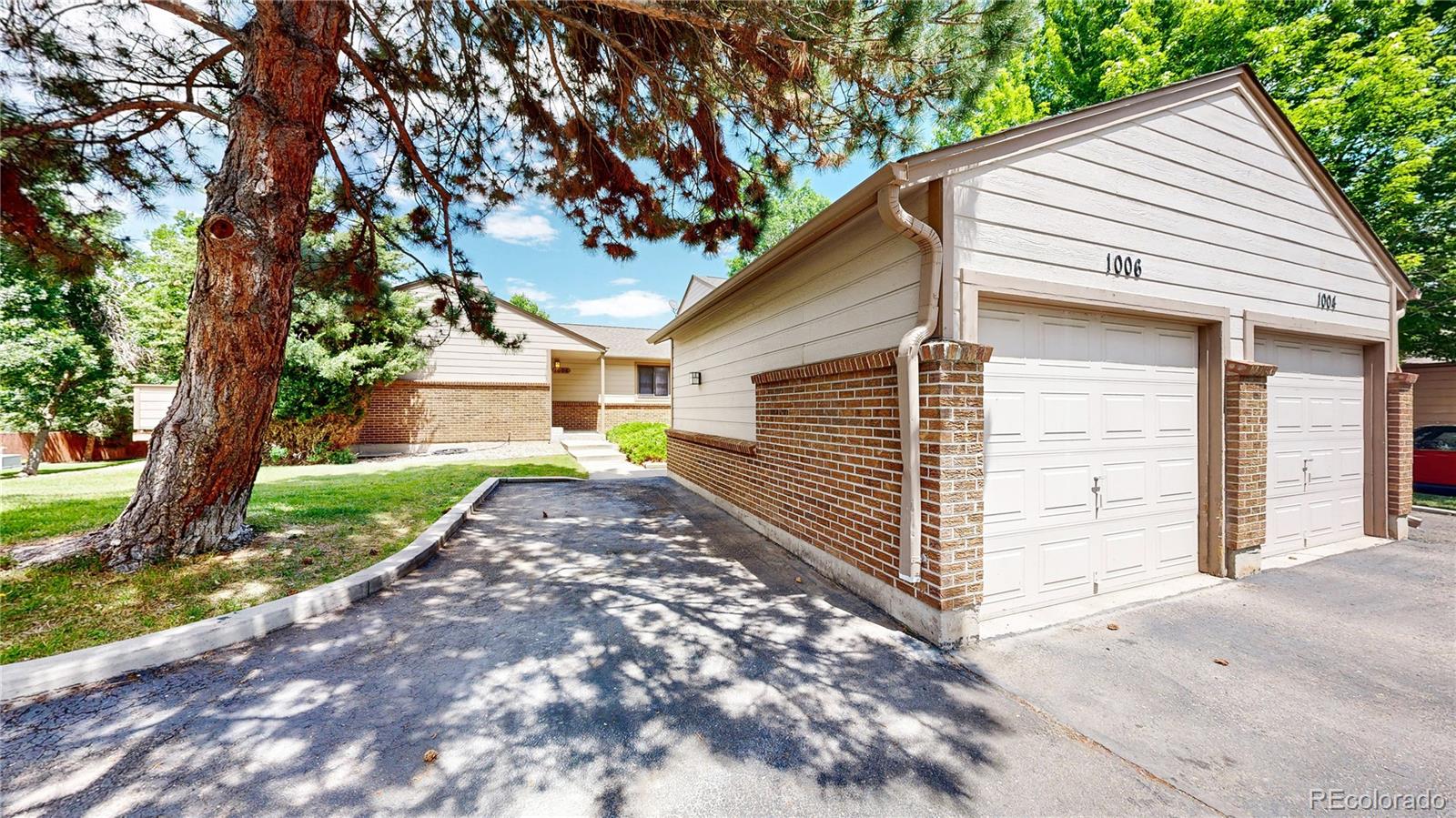 golden  House Search Picture