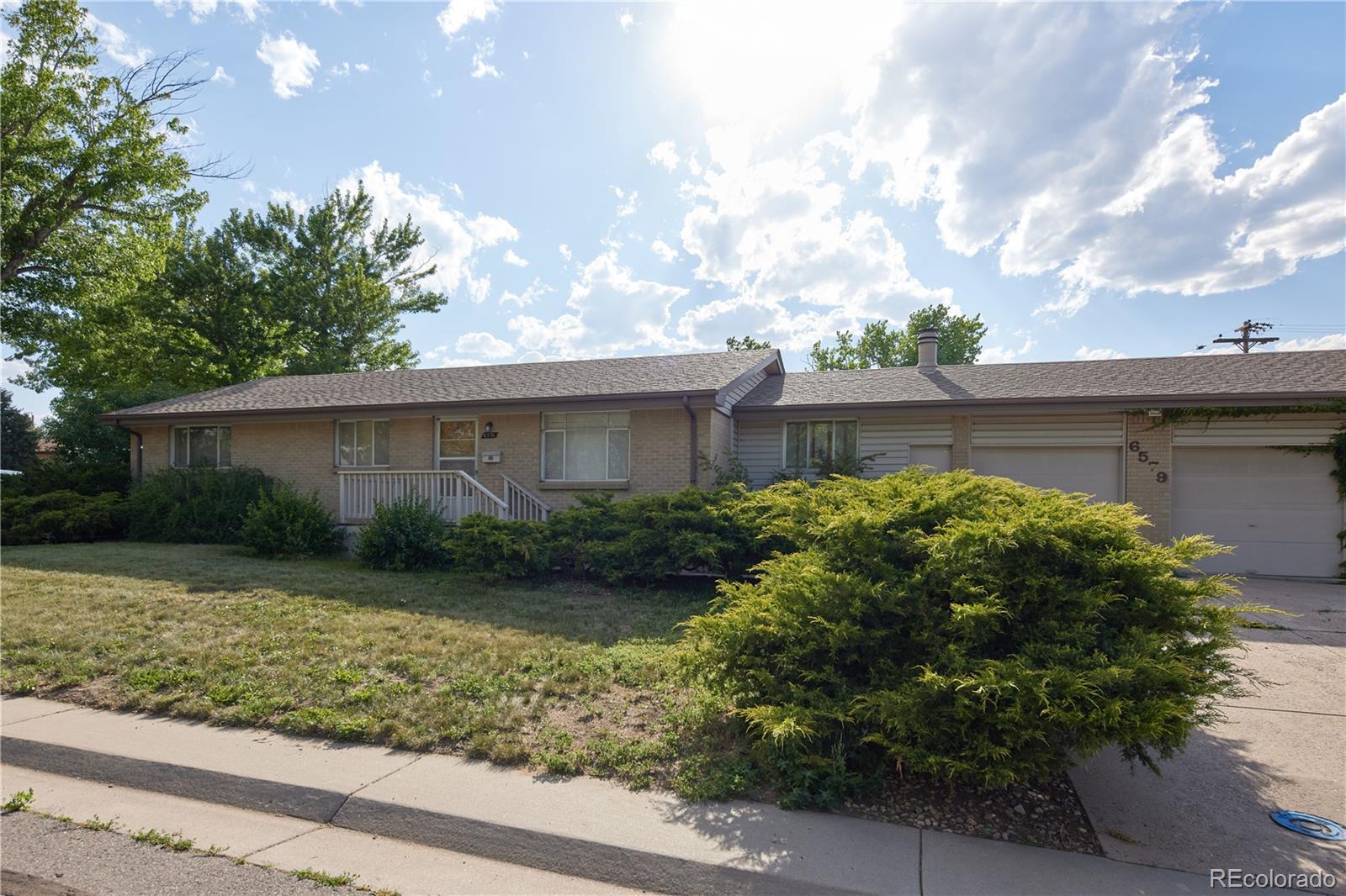 6579 S Lincoln Street, centennial MLS: 1576026 Beds: 5 Baths: 3 Price: $575,000
