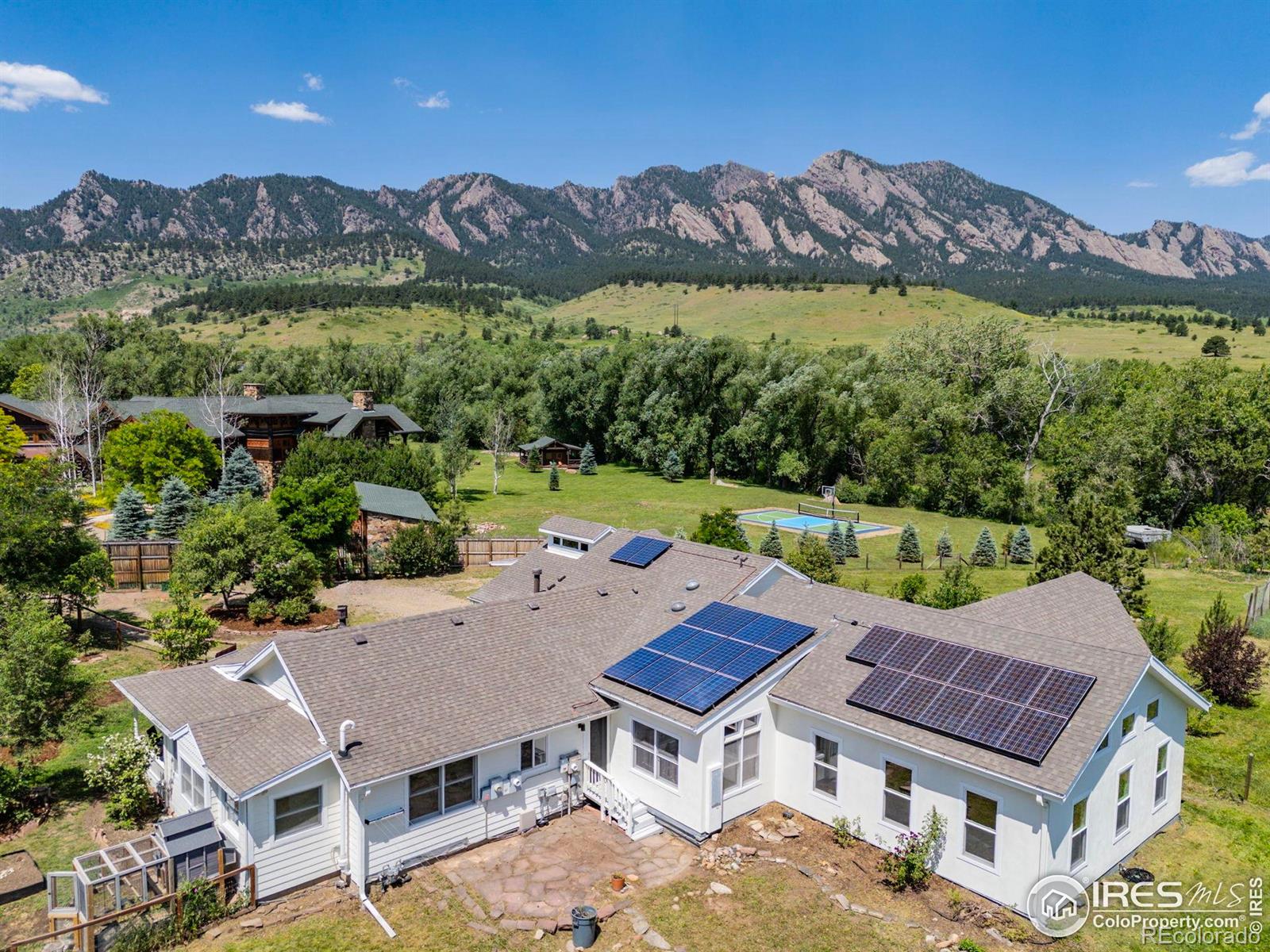 boulder  House Search Picture