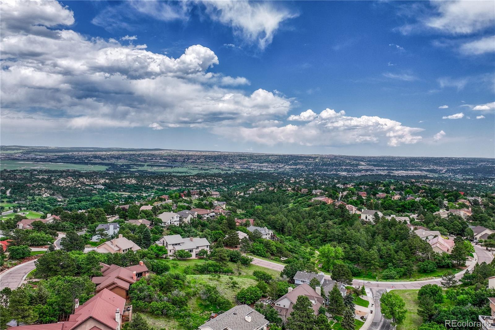 1915  Hunters Point Lane, colorado springs  House Search MLS Picture