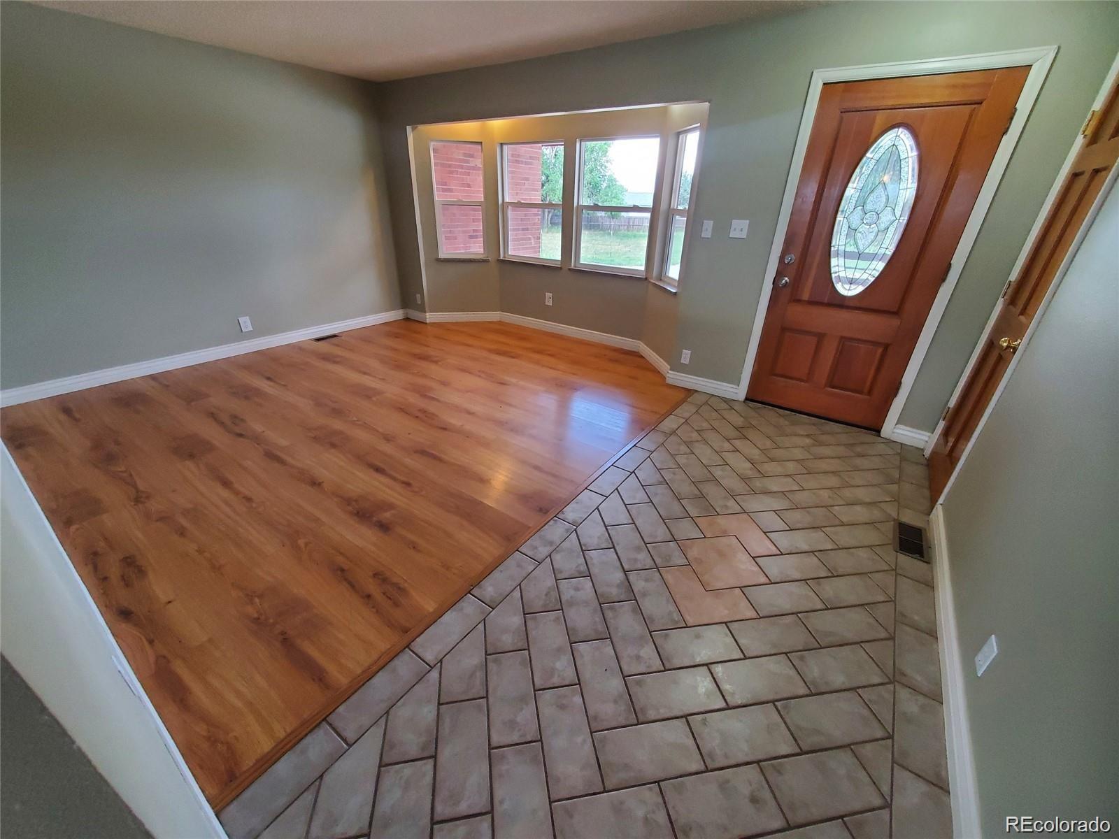    ,   House Search MLS Picture