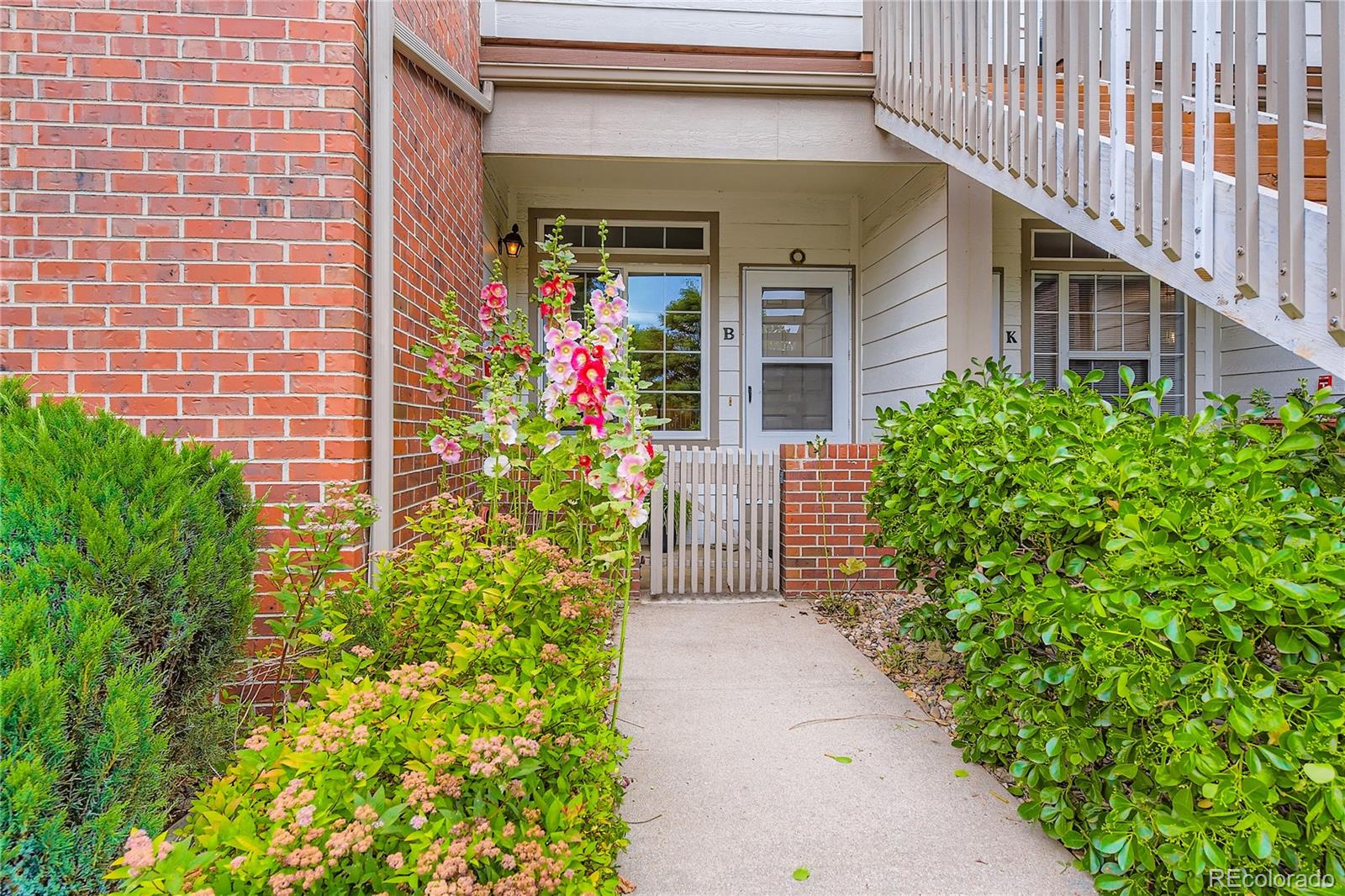 3040 W Prentice Avenue B, Littleton  MLS: 6521518 Beds: 2 Baths: 2 Price: $355,000