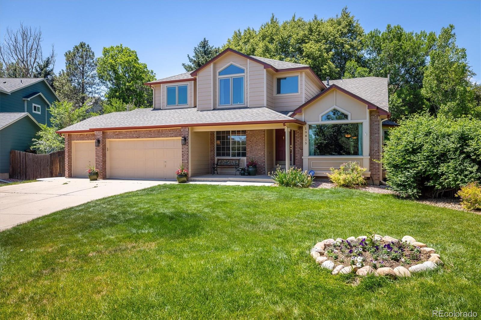 19815 E Progress Lane, centennial MLS: 8007997 Beds: 5 Baths: 4 Price: $725,000